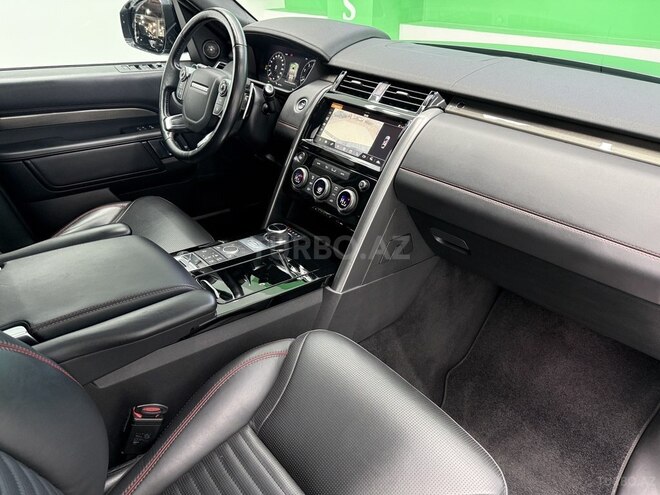 Land Rover Discovery-11