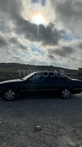 Mercedes E 320 2000, 333,500 km - 3.2 l - Bakı