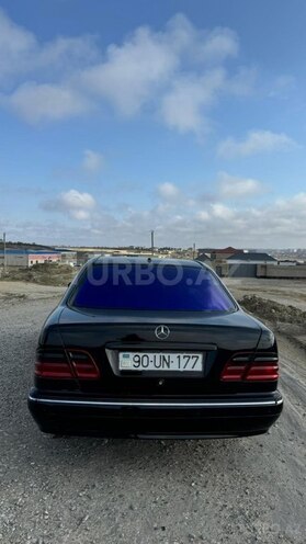 Mercedes E 320 2000, 333,500 km - 3.2 l - Bakı