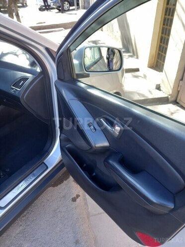 Hyundai ix35 2010, 175,000 km - 2.0 l - Gəncə
