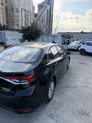 Toyota Corolla 2023, 30,000 km - 1.6 l - Bakı