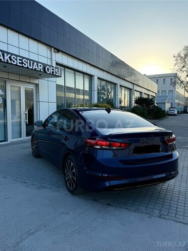 Hyundai Elantra 2018, 209,000 km - 2.0 л - Bakı