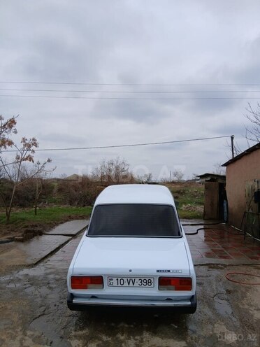 LADA (VAZ) 2107-4