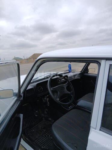 LADA (VAZ) 2107-8