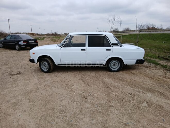 LADA (VAZ) 2107-9