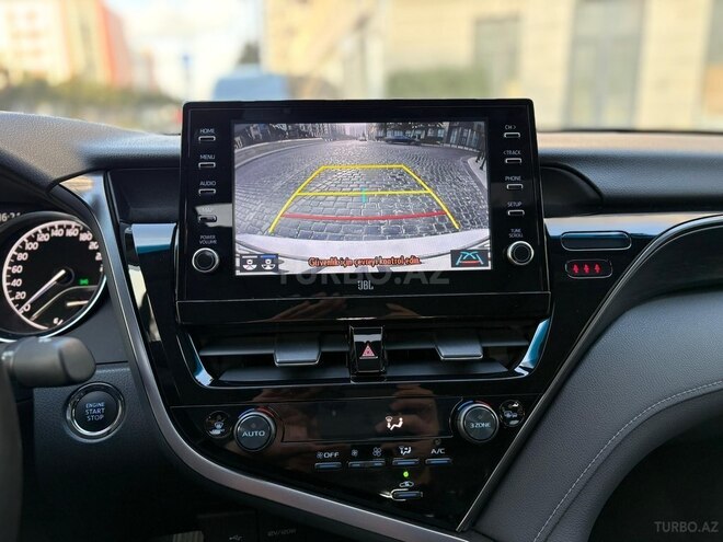 Toyota Camry 2023, 15,786 km - 2.5 l - Bakı