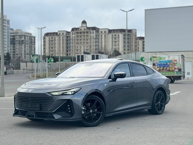 Changan  2023, 57,000 km - 1.5 л - Bakı