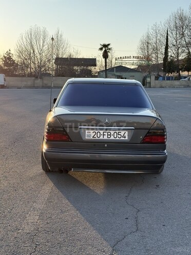 Mercedes 220 E 1994, 450,000 km - 2.2 l - Bərdə