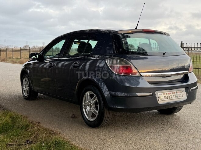 Opel Astra 2009, 214,000 km - 1.4 l - Bakı