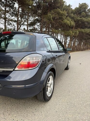 Opel Astra 2009, 214,000 km - 1.4 l - Bakı
