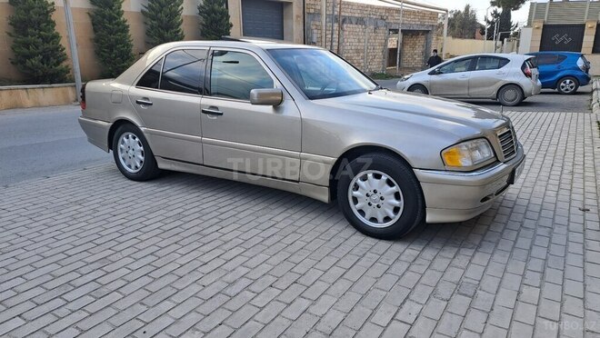 Mercedes C 230 1998, 258,000 km - 2.3 л - Bakı