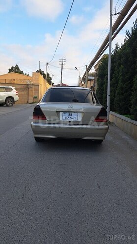 Mercedes C 230 1998, 258,000 km - 2.3 л - Bakı