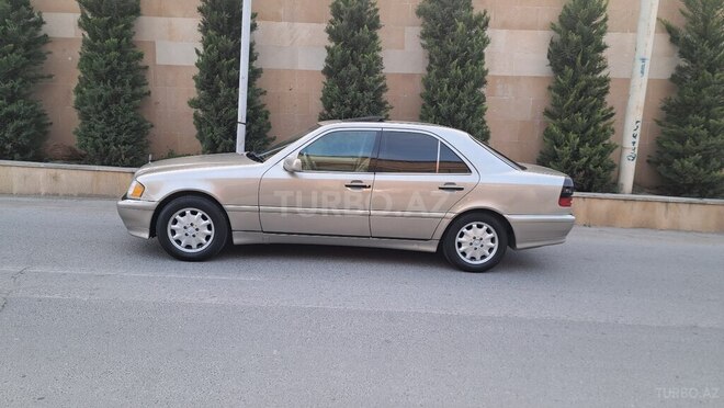 Mercedes C 230 1998, 258,000 km - 2.3 л - Bakı