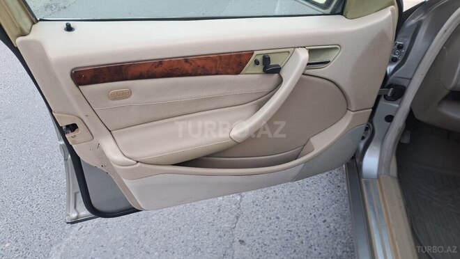 Mercedes C 230 1998, 258,000 km - 2.3 л - Bakı