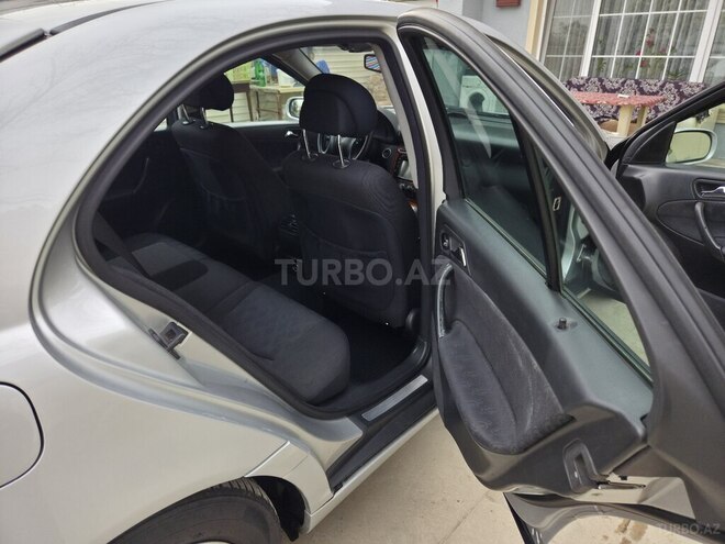 Mercedes C 200 2001, 350,000 km - 2.0 l - Sumqayıt
