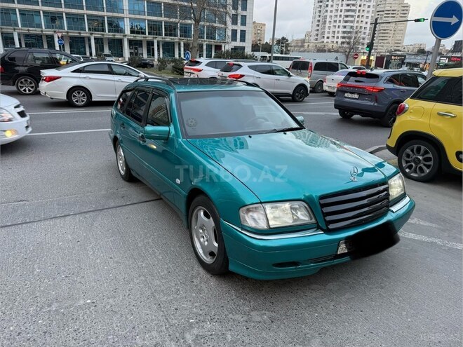 Mercedes C 220 2000, 349,000 km - 2.2 l - Bakı