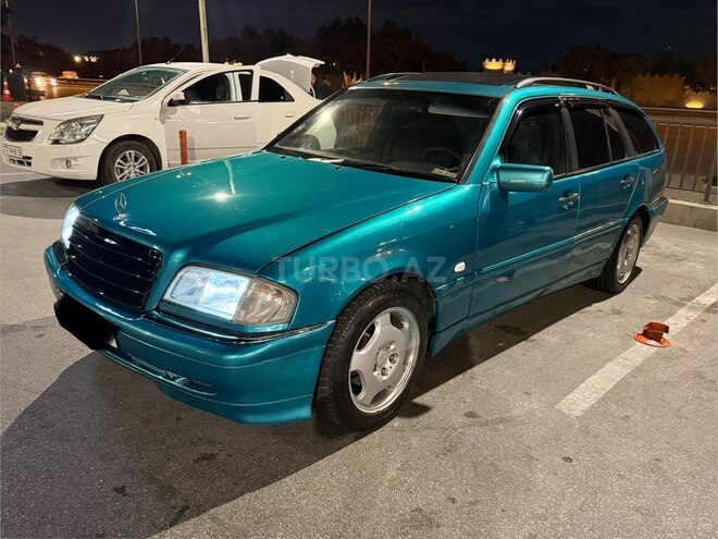 Mercedes C 220 2000, 349,000 km - 2.2 l - Bakı