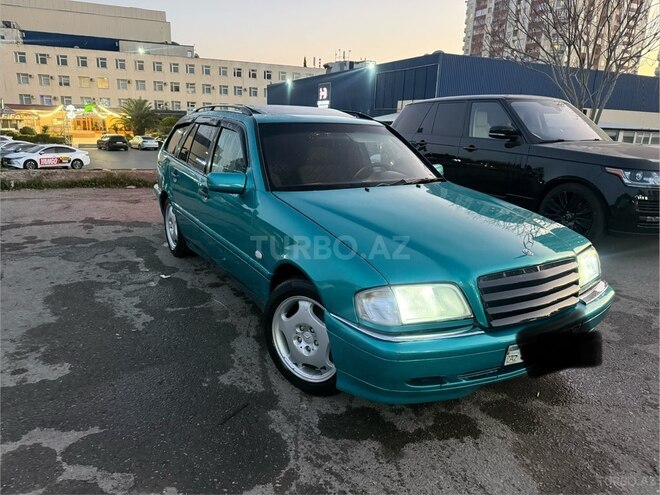 Mercedes C 220 2000, 349,000 km - 2.2 l - Bakı
