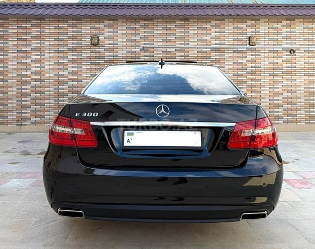 Mercedes E 300 2010, 192,000 km - 3.0 l - Bakı