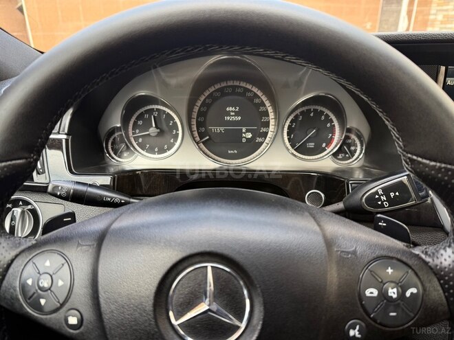 Mercedes E 300 2010, 192,000 km - 3.0 l - Bakı