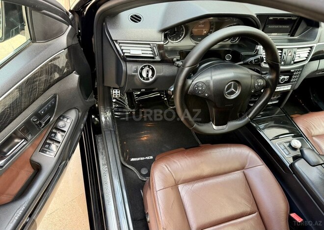 Mercedes E 300 2010, 192,000 km - 3.0 l - Bakı