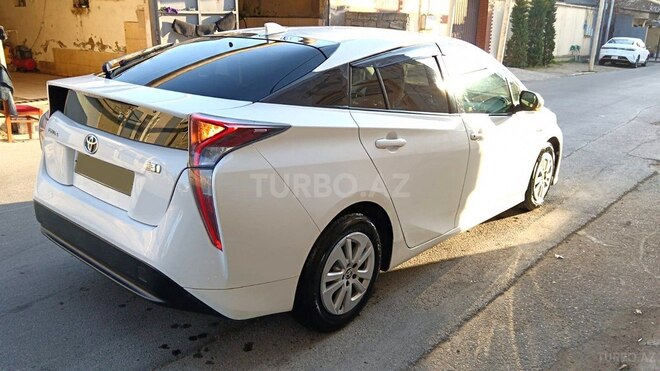 Toyota Prius 2017, 210,000 km - 1.8 l - Bakı
