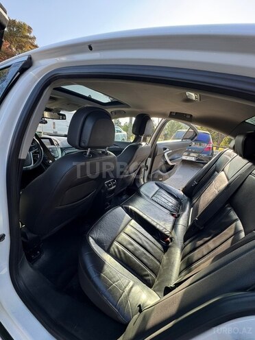 Opel Insignia-10