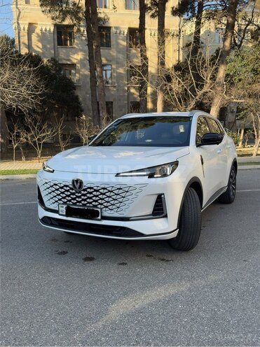 Changan CS 55 Plus 2025, 4,000 km - 1.5 l - Bakı