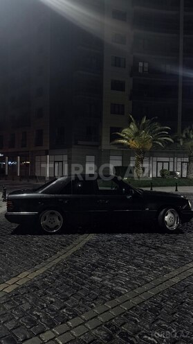 Mercedes 200 E 1993, 700,000 km - 2.0 л - Bakı
