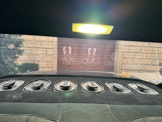 Mercedes 200 E 1993, 700,000 km - 2.0 л - Bakı