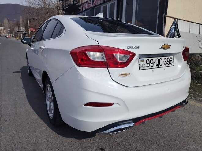 Chevrolet Cruze 2017, 302,000 km - 1.4 л - Şəki