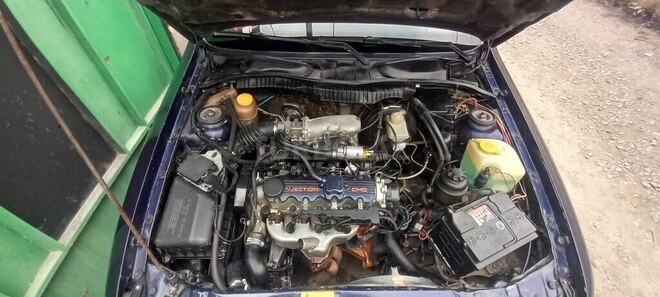 Opel Vectra-11