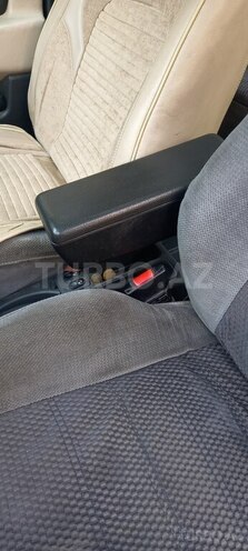 Opel Vectra-12