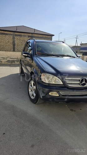 Mercedes ML 270-7