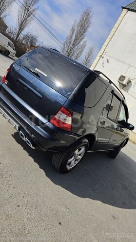 Mercedes ML 270-2