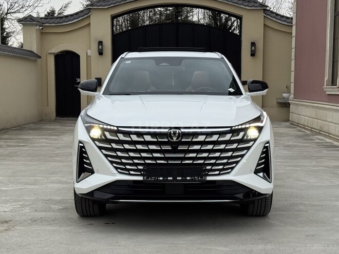 Changan  2025, 12,000 km - 1.5 l - Bakı