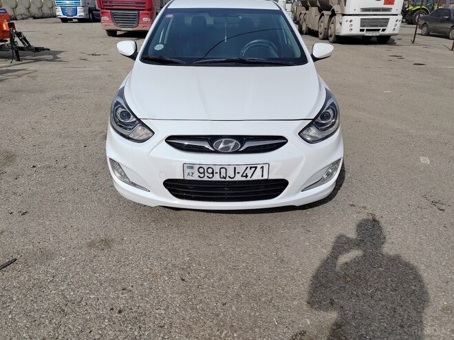 Hyundai Accent 2014, 185,000 km - 1.4 л - Quba