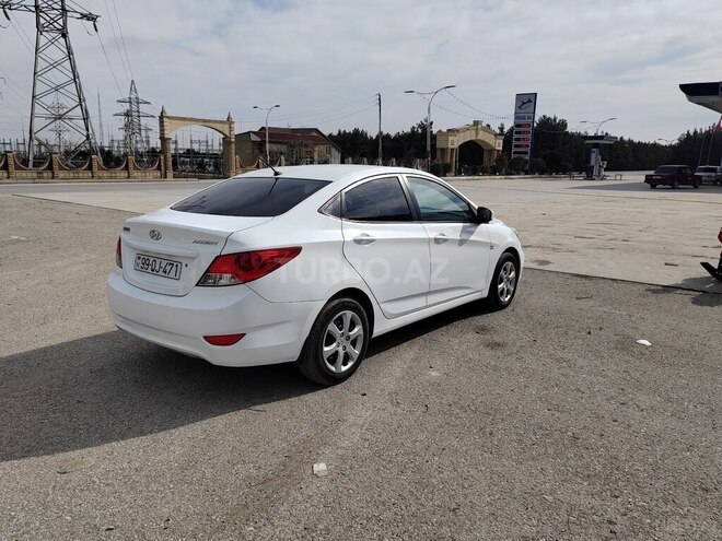Hyundai Accent 2014, 185,000 km - 1.4 л - Quba