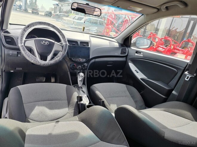 Hyundai Accent 2014, 185,000 km - 1.4 л - Quba