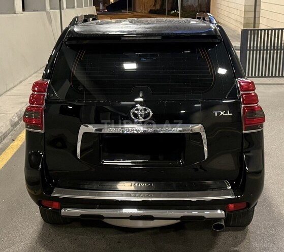 Toyota Land Cruiser Prado 2011, 220,000 km - 2.7 л - Bakı