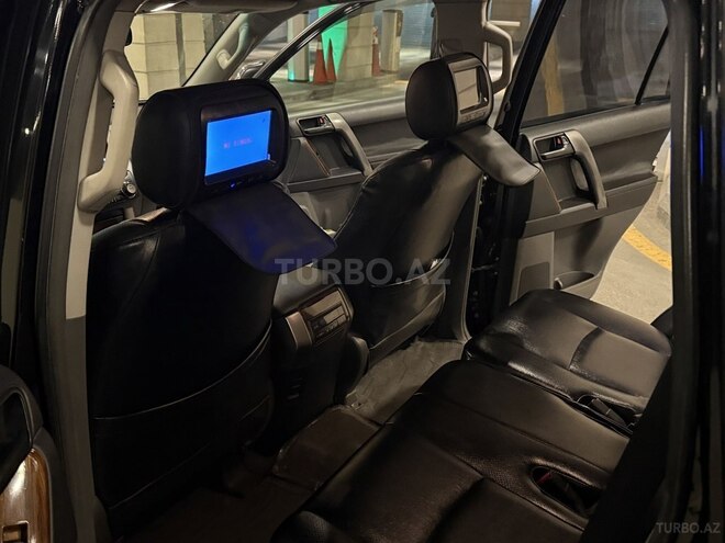 Toyota Land Cruiser Prado 2011, 220,000 km - 2.7 л - Bakı