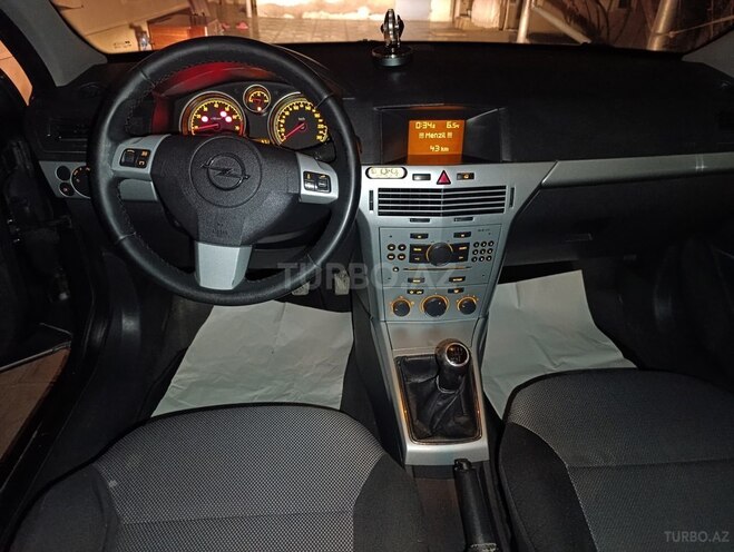 Opel Astra 2009, 200,800 km - 1.4 l - Gəncə