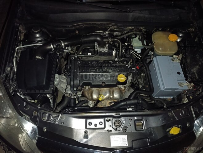 Opel Astra 2009, 200,800 km - 1.4 l - Gəncə