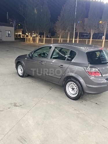 Opel Astra 2009, 200,800 km - 1.4 l - Gəncə