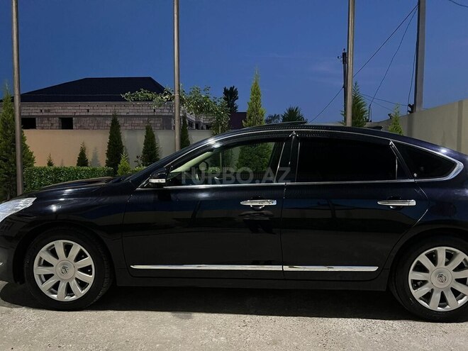 Nissan Teana-10