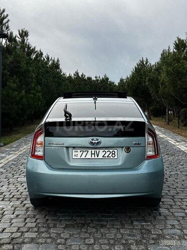 Toyota Prius 2014, 270,370 km - 1.8 л - Bakı