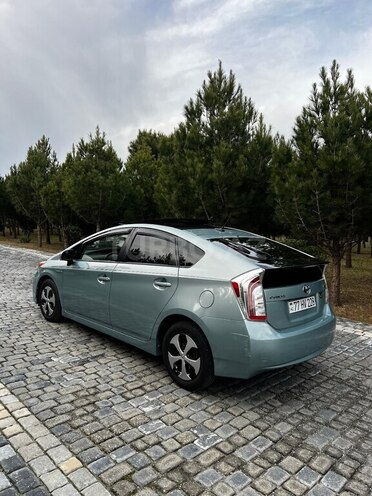 Toyota Prius 2014, 270,370 km - 1.8 л - Bakı