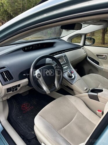 Toyota Prius 2014, 270,370 km - 1.8 л - Bakı