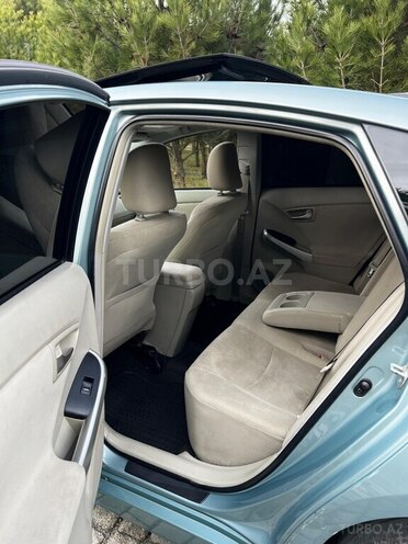 Toyota Prius 2014, 270,370 km - 1.8 л - Bakı