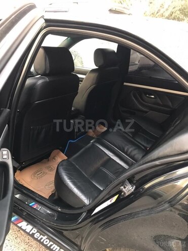 BMW 530 2001, 390,000 km - 3.0 l - Bakı